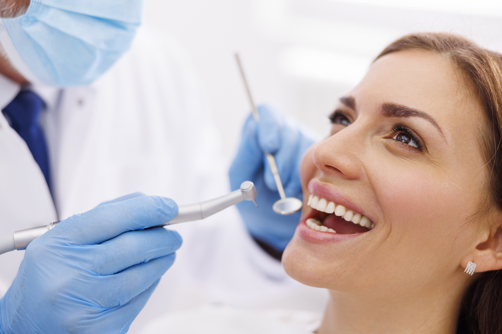 Dental Implants: Who Should Consider This Tooth Replacement Option?